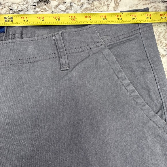 Men's Shorts Size 42 George Zip Charcoal Sky Gray Above The Knee 9" Inseam NWT - Picture 13 of 15